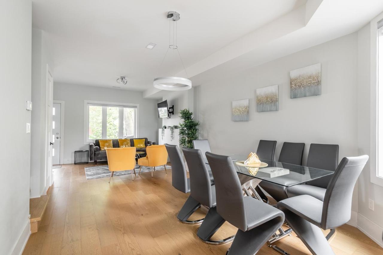 Fancy Downtown House With Hot Tub & Bbq By Globalstay Toronto Exterior foto