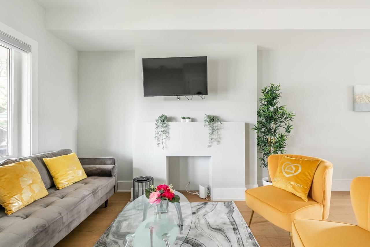 Fancy Downtown House With Hot Tub & Bbq By Globalstay Toronto Exterior foto